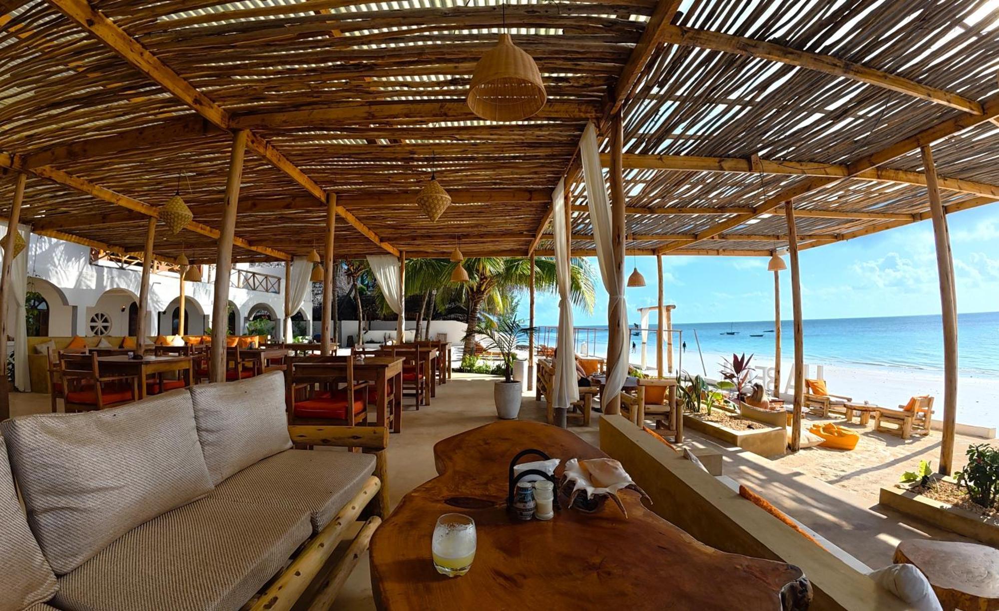 Ha Zanzibar Hotel 3*